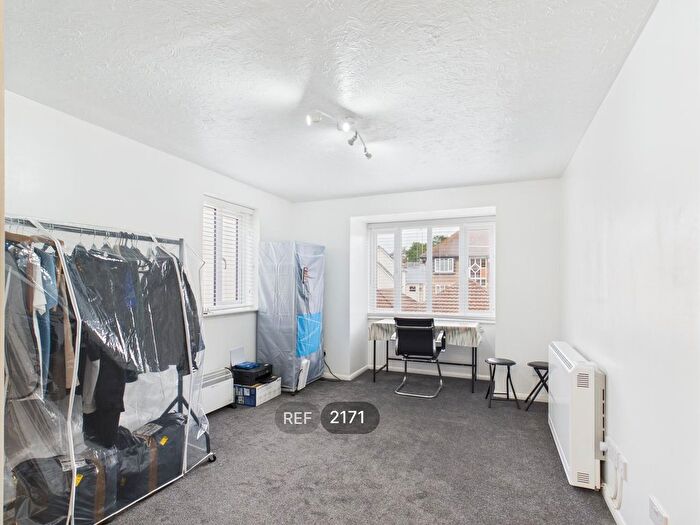 1 Bedroom Flat To Rent In Nicholsons Grove, Colchester, CO1