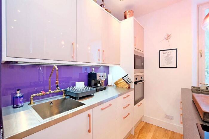 1 Bedroom Flat To Rent In Wood Street, Aberdeen, AB11