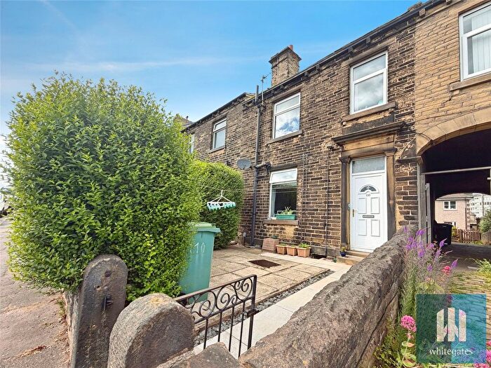 2 Bedroom Terraced House For Sale In New Hey Road, Lindley, Huddersfield, West Yorkshire, HD3
