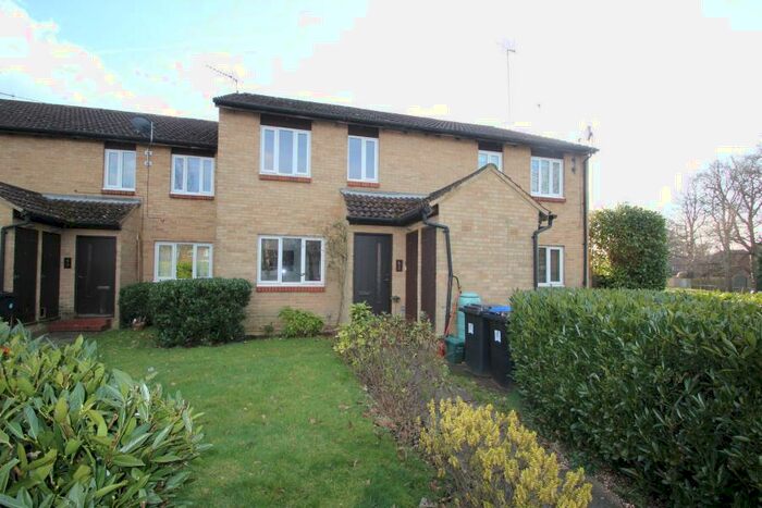 1 Bedroom Apartment To Rent In Goldsworth Park, GU21