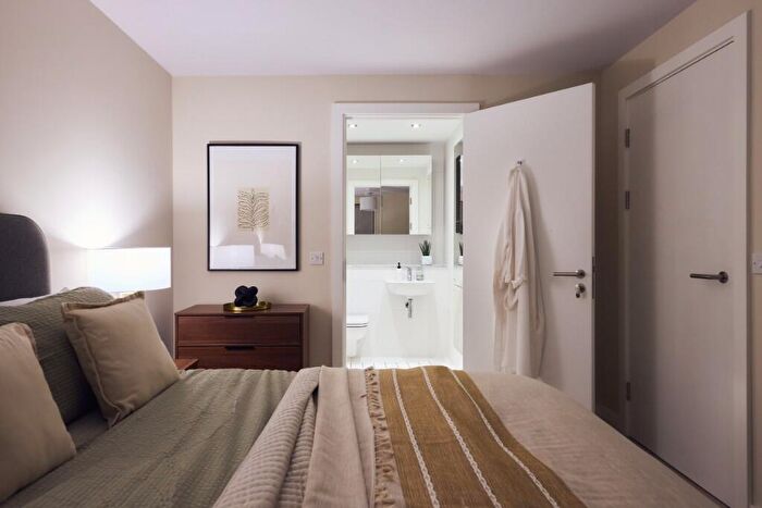 2 Bedroom Apartment To Rent In Lower Essex Street, Birmingham, B5