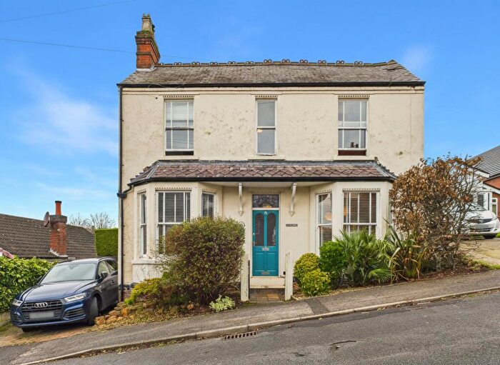 2 Bedroom Detached House For Sale In Marshall Road, Mapperley, Nottingham, NG3