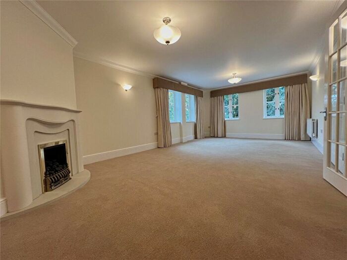 2 Bedroom Apartment To Rent In Compton Road, Lindfield, RH16