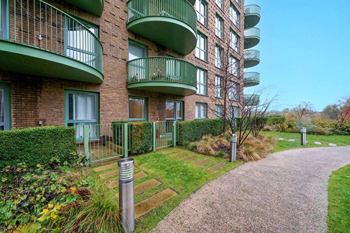 1 Bedroom Flat For Sale In Ottley Drive, London, SE3