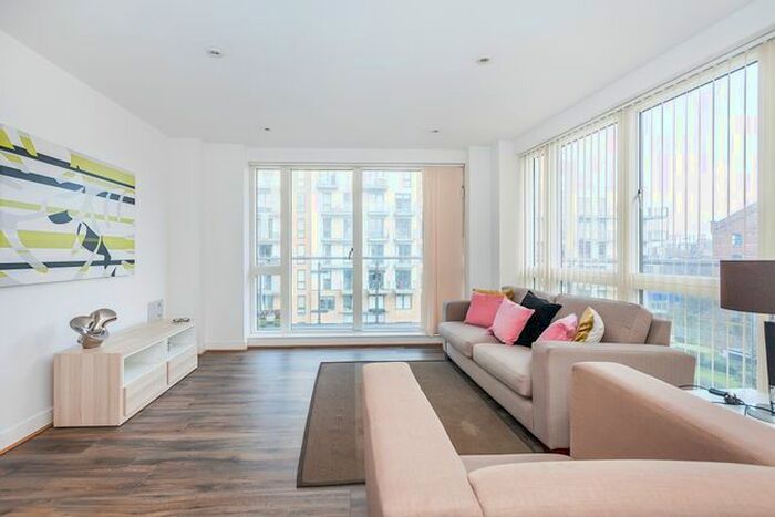 1 Bedroom Flat To Rent In Seven Sea Gardens, London, E3