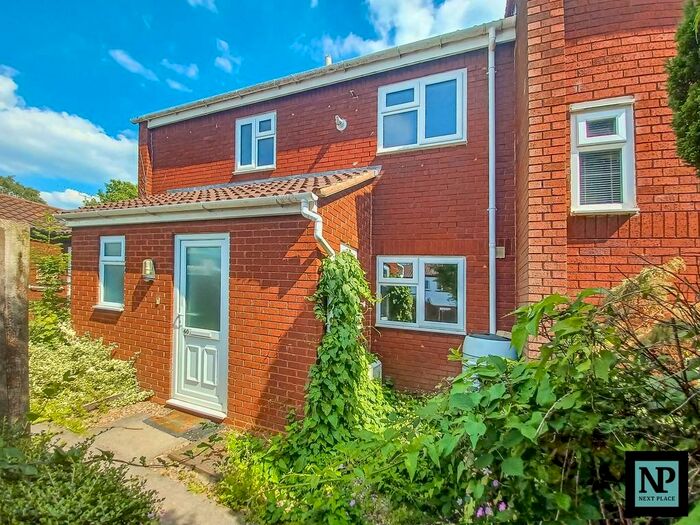 3 Bedroom Terraced House To Rent In Garrigill, Wilnecote, B77