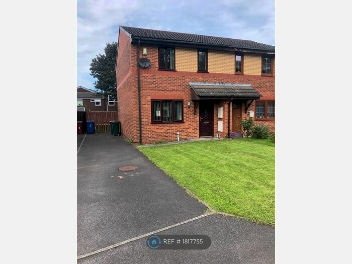 2 Bedroom Semi-Detached House To Rent In Havelock Close, Blackburn, BB2