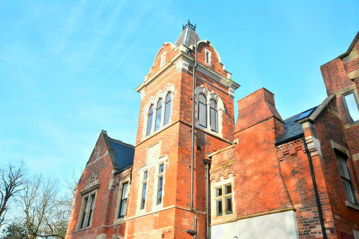 2 Bedroom Apartment To Rent In Mapperley Road, Nottingham, NG3