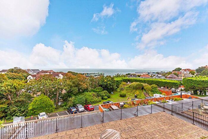 2 Bedroom Flat To Rent In Burlington Mansions, Owls Road, Bournemouth, BH5