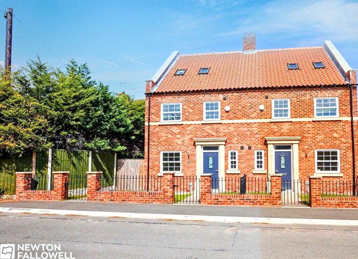 4 Bedroom Semi-Detached House For Sale In High Street, Elkesley, Retford, Nottinghamshire, DN22