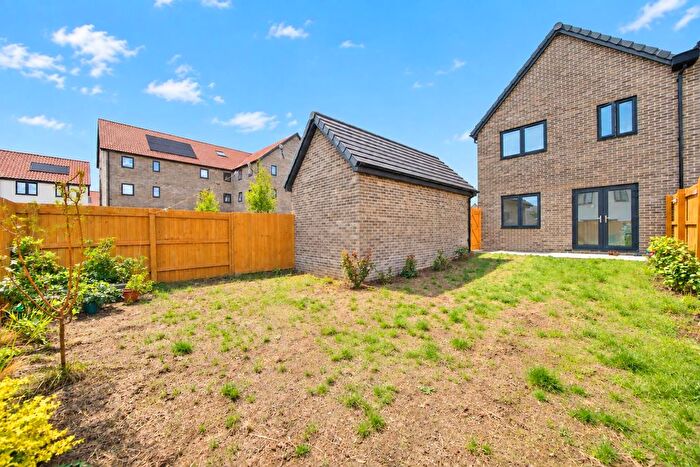 3 Bedroom Semi-detached House For Sale In Celtic Rise, Weymouth, DT3