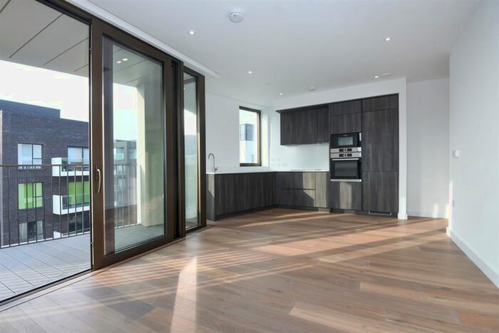 2 Bedroom Flat To Rent In The Fulmar, Reminder Lane, Lower Riverside, Greenwich Peninsula, SE10