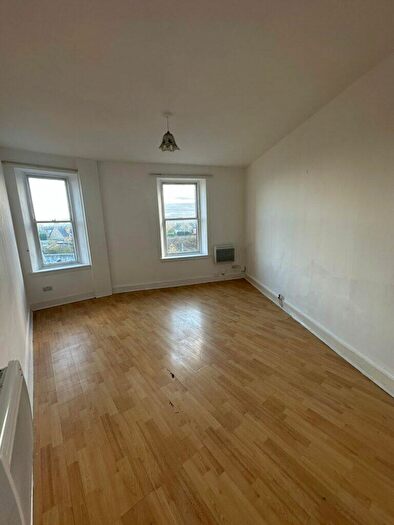 1 Bedroom Flat For Sale In Main Street, Larbert, FK5