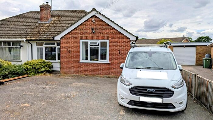 3 Bedroom Semi-Detached Bungalow For Sale In Lake Drive, Bordon, Hampshire, GU35