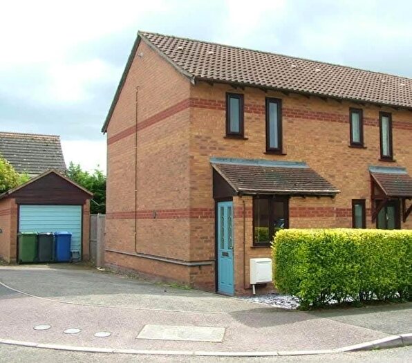 1 Bedroom Property To Rent In Ford Drive, Brackley, NN13