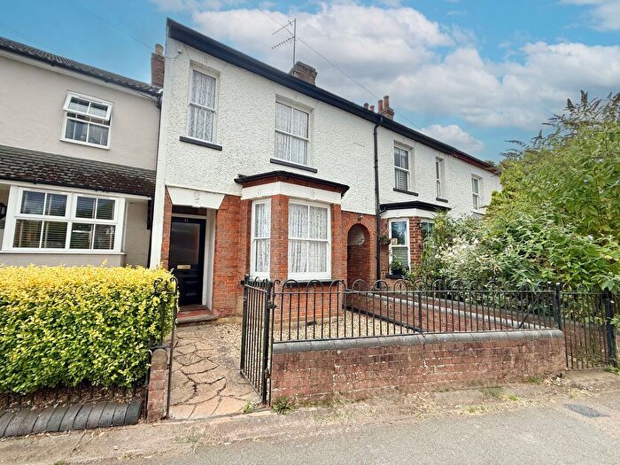 3 Bedroom Terraced House For Sale In Stewkley Road, Wing, LU7