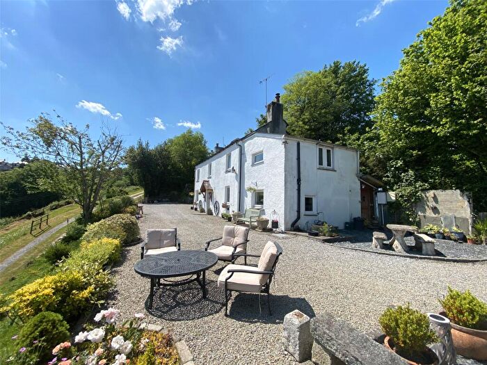 3 Bedroom Detached House For Sale In Tavistock Road, Launceston, Cornwall, PL15