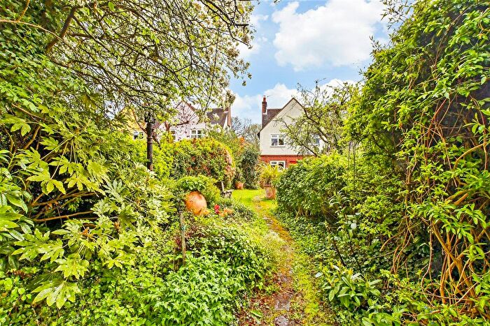3 Bedroom Semi-detached House For Sale In Stane Street, Ockley, Dorking, Surrey, RH5