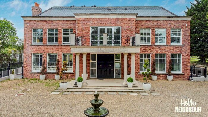 6 Bedroom Detached House To Rent In Nupers Lane, Romford, RM4