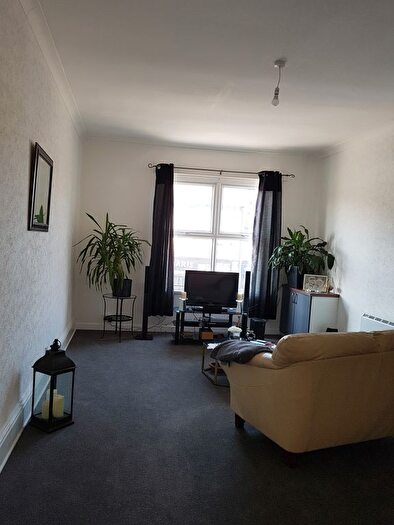 2 Bedroom Flat To Rent In A High Street, Maltby, Rotherham, S66