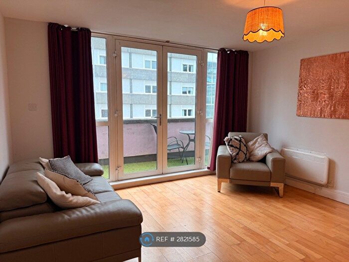 2 Bedroom Flat To Rent In Blackfriars St, Salford, M3