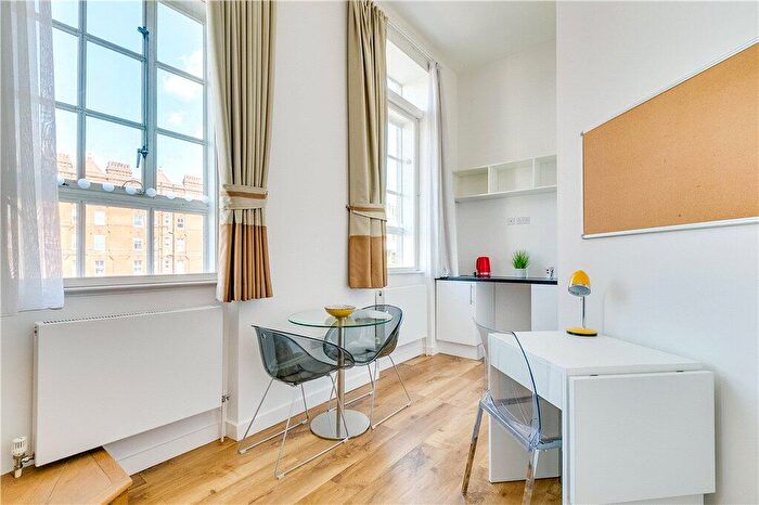 Apartment To Rent In Princess Beatrice House, Chelsea, London, SW10