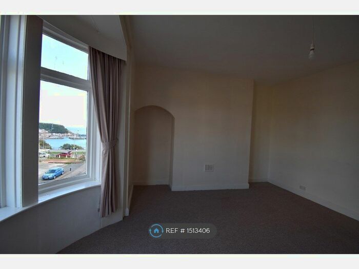 2 Bedroom Flat To Rent In St. Martins Avenue, Scarborough, YO11