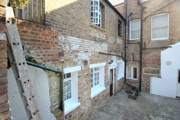 1 Bedroom Flat To Rent In Harbour Street, Ramsgate, CT11