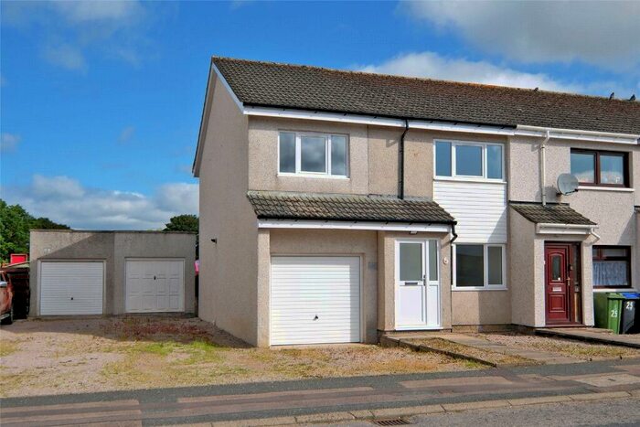 4 Bedroom End Of Terrace House For Sale In Provost Davidson Drive, Ellon, Aberdeen, AB41