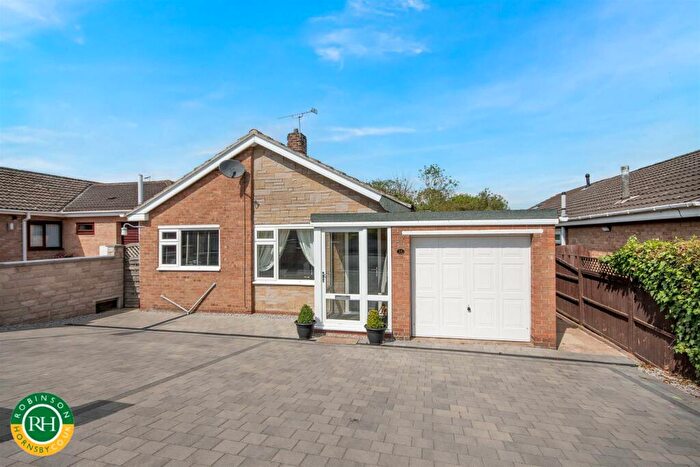3 Bedroom Detached Bungalow For Sale In Rockcliffe Drive, Wadworth, Doncaster, DN11