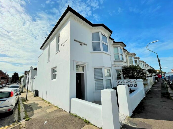 3 Bedroom End Of Terrace House To Rent In Montgomery Street, Hove, BN3