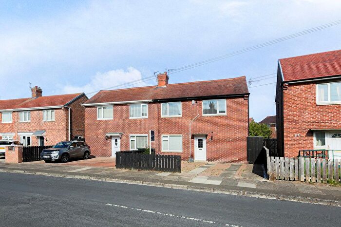 2 Bedroom Semi-Detached House For Sale In Allanville, Camperdown, NE12