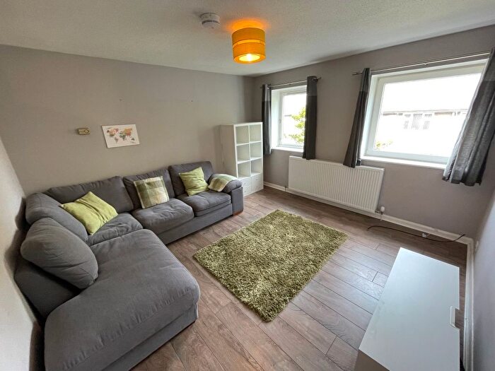 2 Bedroom Flat To Rent In Great Western Road, Pitstruan House, Flat, Aberdeen, AB10