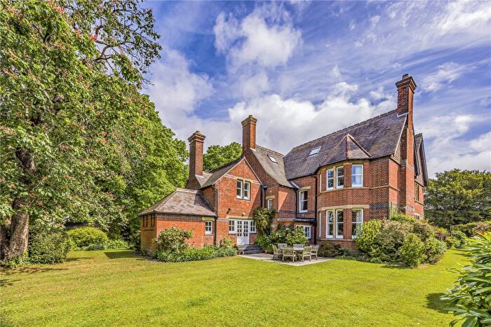6 Bedroom Detached House For Sale In Whyke Road, Chichester, West Sussex, PO19