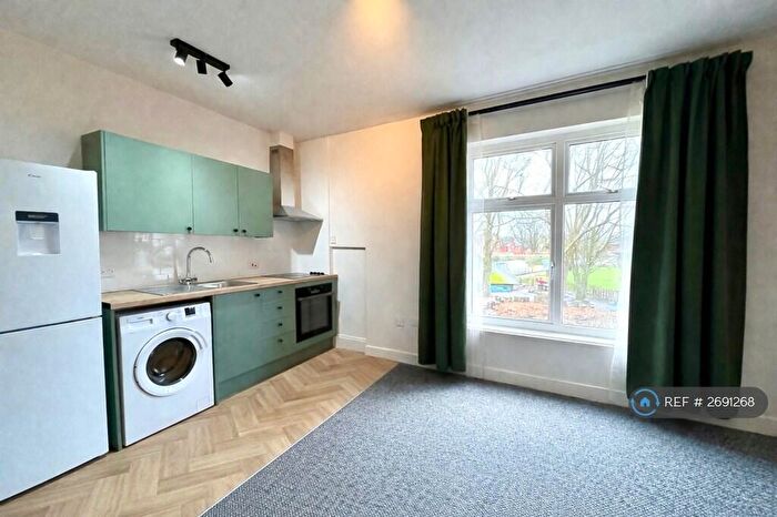 1 Bedroom Flat To Rent In Broad Street, Crewe, CW1