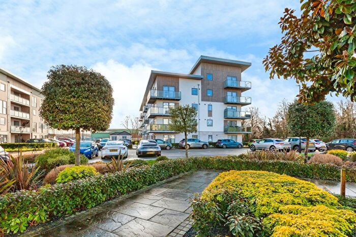 1 Bedroom Flat For Sale In Vicus Way, Maidenhead, Berkshire, SL6