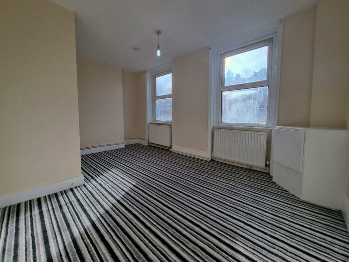 1 Bedroom Flat To Rent In Cricklewood Broadway, London, NW2