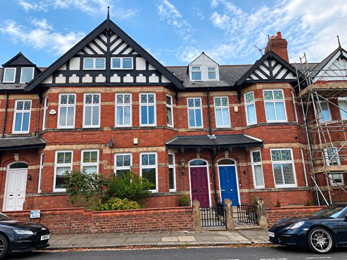 4 Bedroom Terraced House For Sale In Burleigh Place, Darlington, DL3