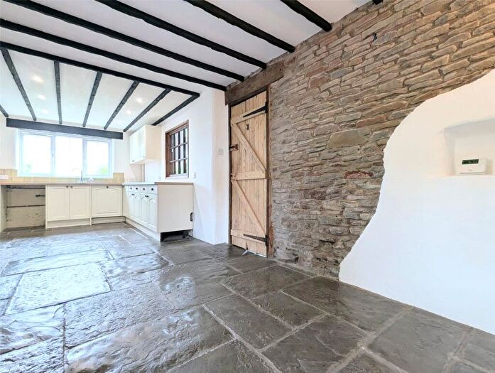 2 Bedroom Detached House To Rent In Saunders Road, Staple Hill, Bristol, BS16