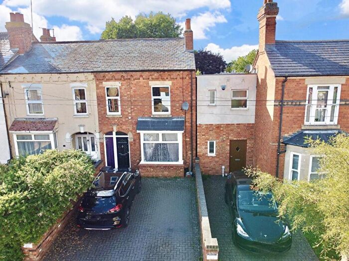 3 Bedroom Terraced House For Sale In Northampton Road, Brixworth, Northamptonshire, NN6