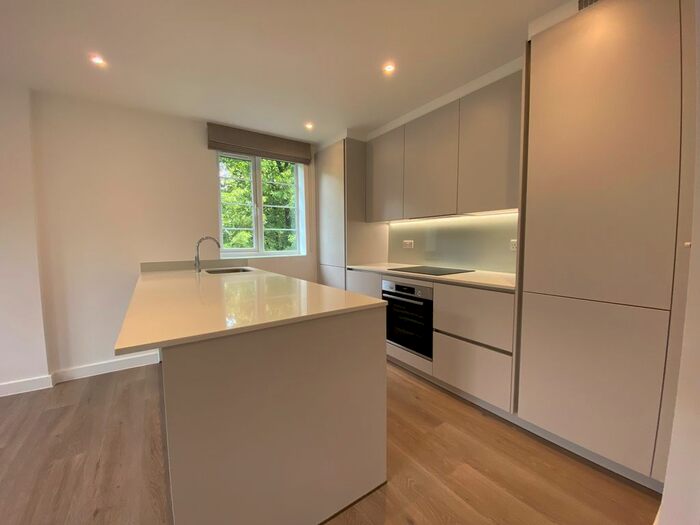 1 Bedroom Flat To Rent In Crouch End Hill, London, N8