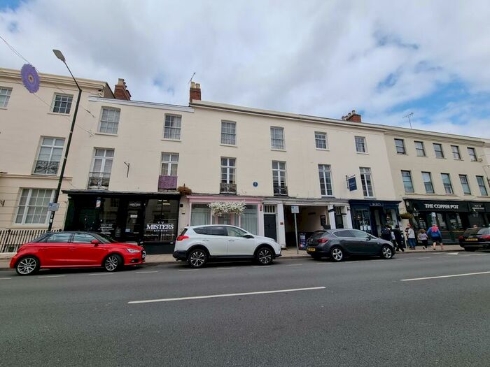 9 Bedroom Semi-Detached House To Rent In A & B Warwick Street, Leamington Spa, CV32