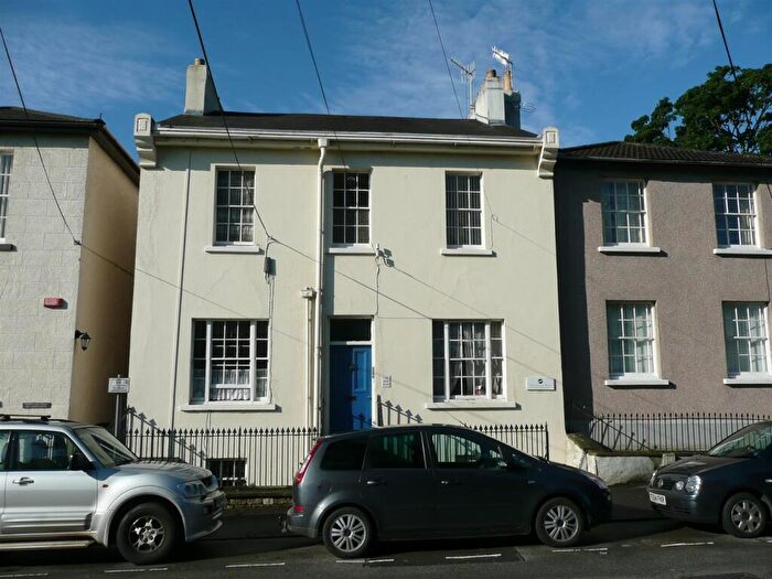 1 Bedroom Flat To Rent In Welsh Street, Chepstow, NP16