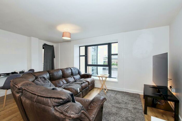 2 Bedroom Flat For Sale In Baltic Quay, Gateshead, NE8