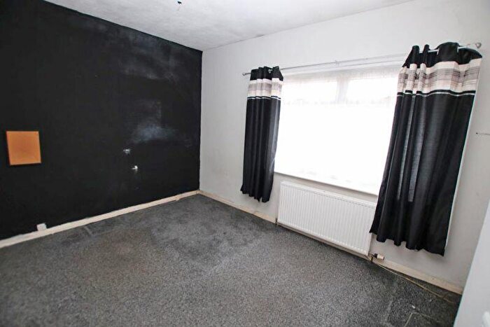 3 Bedroom End Of Terrace House For Sale In Fildes Street, Grimsby, DN31