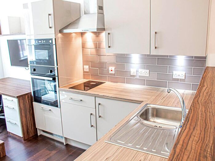1 Bedroom Apartment To Rent In Apt, Park Square Residence #, LS1