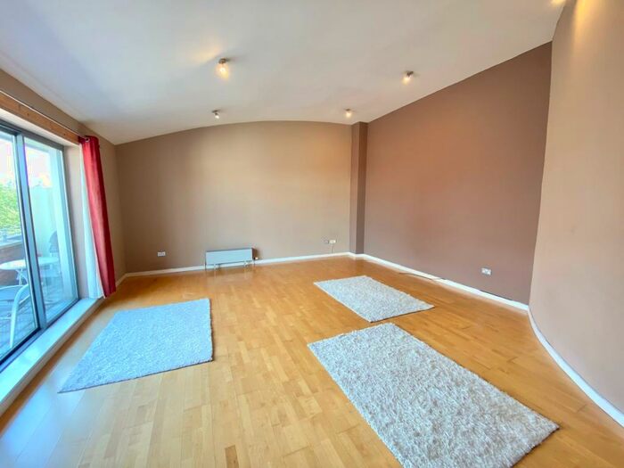 2 Bedroom Apartment To Rent In The Needleworks, Leicester, LE1
