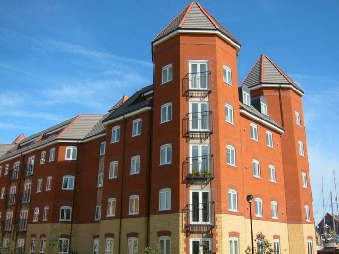 2 Bedroom Apartment To Rent In Quebec Quay, Liverpool, L3