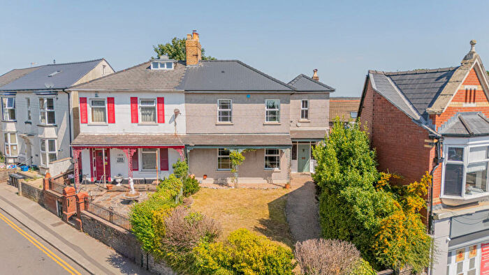 4 Bedroom Semi-Detached House For Sale In Stow Hill, Newport, NP20