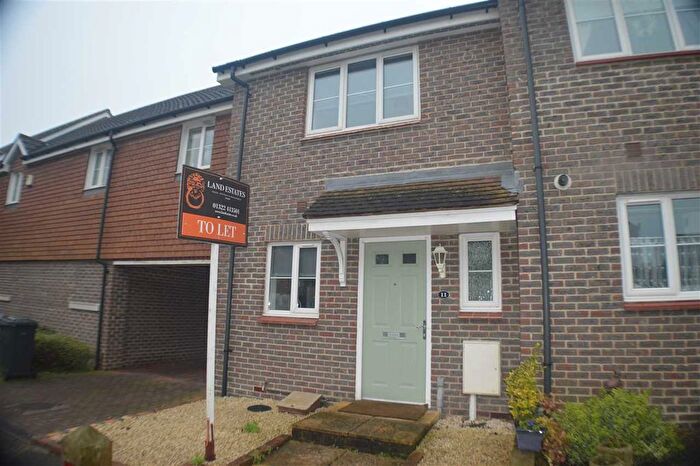 2 Bedroom Property To Rent In Millers Close, Dartford, DA1